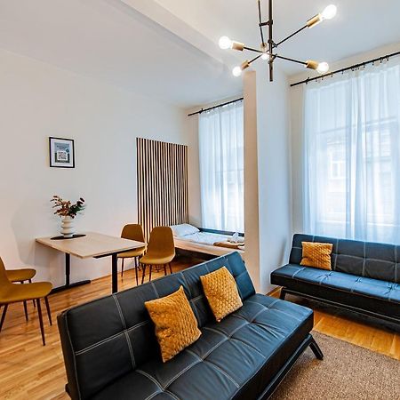 My City Apartment-Vienna Familyroom Exterior photo